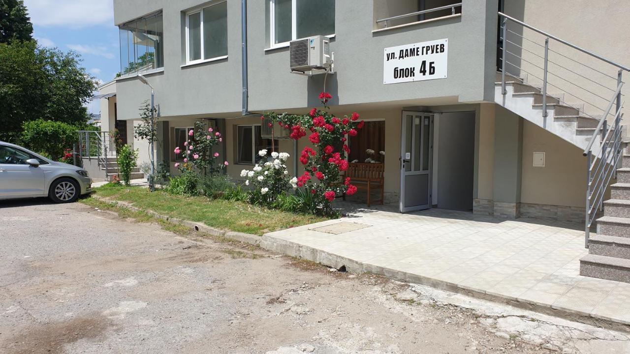 Dunav Apart Ruse Exterior foto